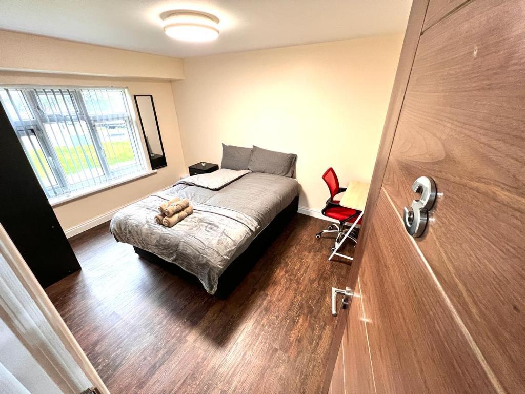 Nines Of Elegance At Castle Road Apartamento Birmingham Exterior foto